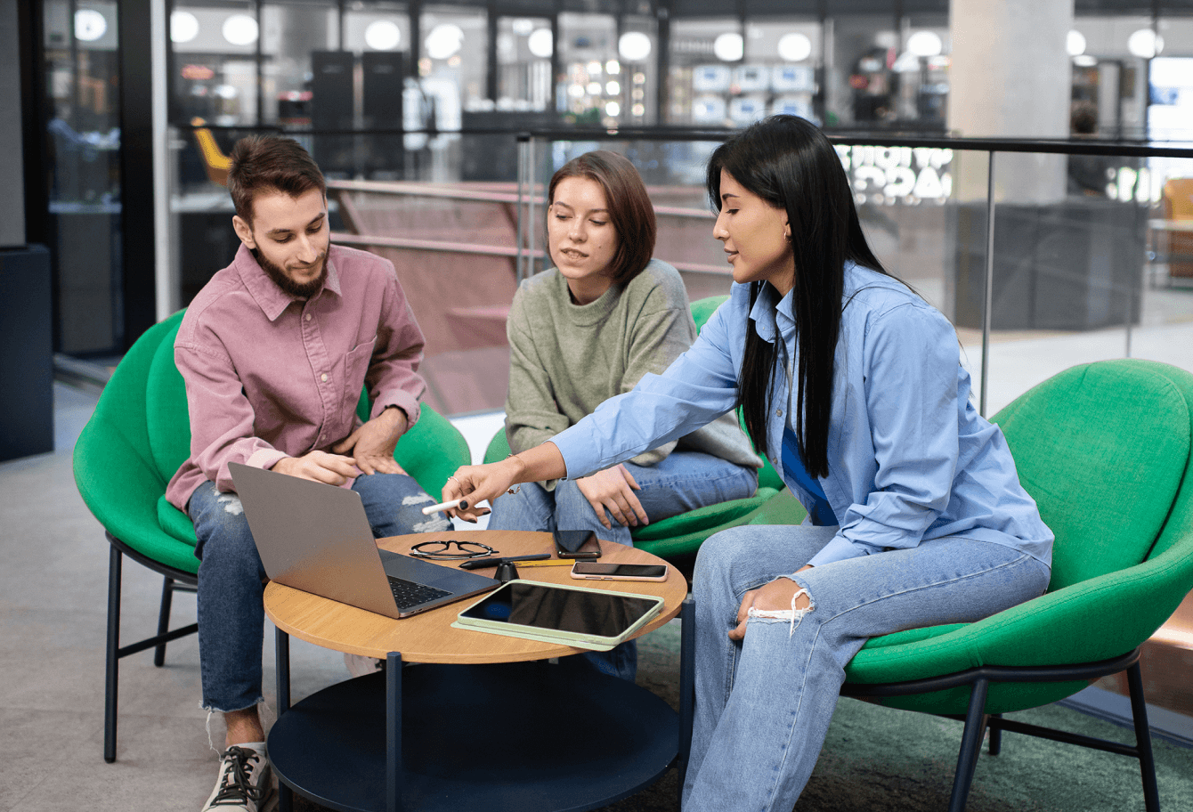 Things to Consider When Hiring a Generative AI Development Partner